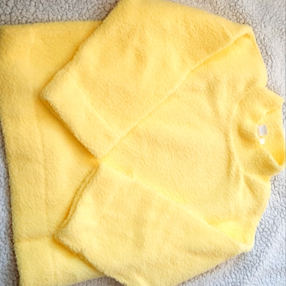 GAP Women’s YELLOW Sherpa Pullover Mockneck Medium NWOT - Picture 15 of 15